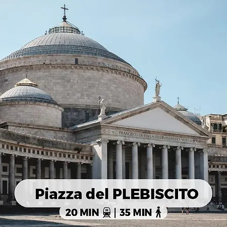 Metro Stazione-duomo 500m -appartamento Centrale Ed Elegante Daire Napoli